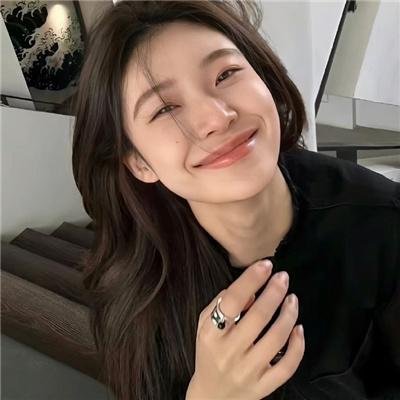 女孩,母亲与恶魔